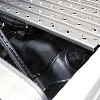 動力補助型水力ステアリング燃料 - 大型タンクを持つ重型トラック