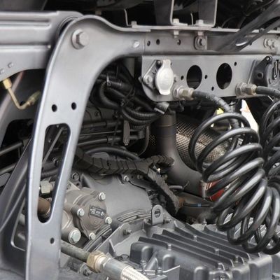 動力補助型水力ステアリング燃料 - 大型タンクを持つ重型トラック