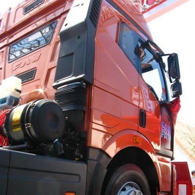 FAW Jh6p ユーロ3 6X4 ディーゼル トラクター 460HP マニュアルギア 100000km 走行距離のカスタマイズ