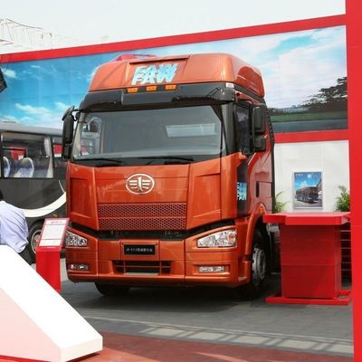 6X4ディーゼルトラクター 460HP マニュアルギアトラック 強力で耐久性のあるユーロ3FAW Jh6p