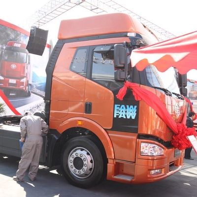 460HP ヘビーデューティ FAW Jh6p 6X4 ディーゼル ユーロ3 トラクター トラック 12m*2.55m*4m 寸法