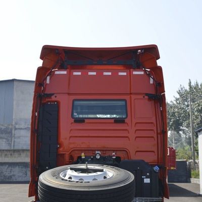空気懸垂座席装備 HOWO 半トレーラー輸送用重用CNGトラクタートラック