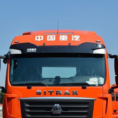 ZZ4257N3247E1H チューブレスタイヤデザイン シノトラック 1000Lの燃料タンク付き重用トラクター