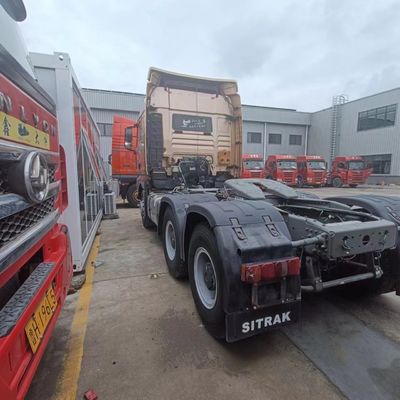 空気懸垂座席 6×4駆動車 600L 重荷輸送用のティッパートラック