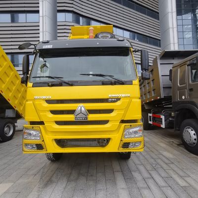 Hovo 6X4 LHD 中古ダンプトラック 動力補助水力方向車とチューブレスタイヤ