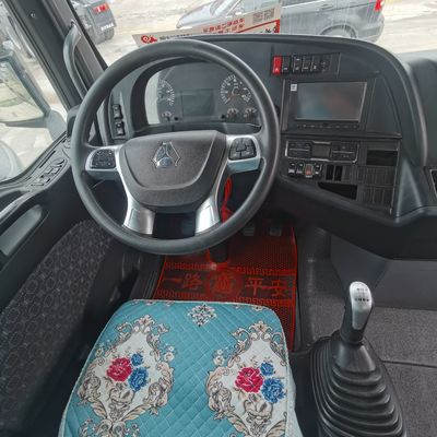 優れたパフォーマンス 540HP エンジンシャックマン ターパー トラック 運転席の空気懸垂