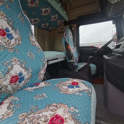優れたパフォーマンス 540HP エンジンシャックマン ターパー トラック 運転席の空気懸垂