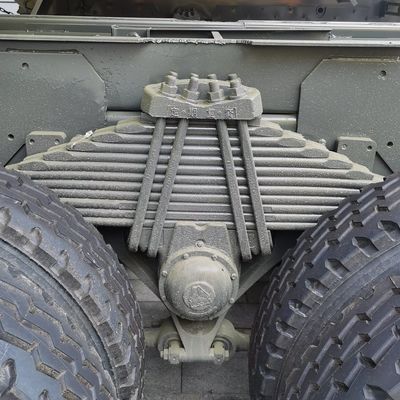 30-40t シノトラック シャーシ 手動トランスミッション 鉱山産業用重用ダンプトラッカー