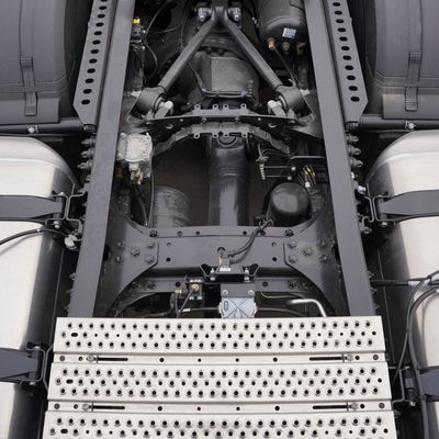 重荷輸送用トラックトラクター Euro6 6.8x2.5x3.8m