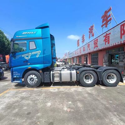 空中吊り座席 560HP 重荷トレーラー 半トレーラーを牽引する