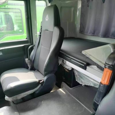 重荷車両 8.5x2.6x3.6m 負荷容量 21-30t の水力ステアリングダンプトラック