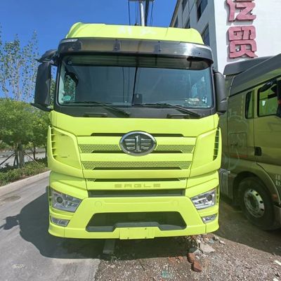 シノトラック 560HP ターパー トレーラー 1000L 燃料タンク パーソナライゼーション オプション