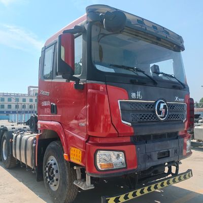 山西自動車 デロン X3000 重荷輸送車 400Lの燃料タンク