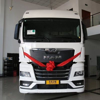 510馬力と6X4自動トランスミッションの男 Tgxシリーズ重用トラック