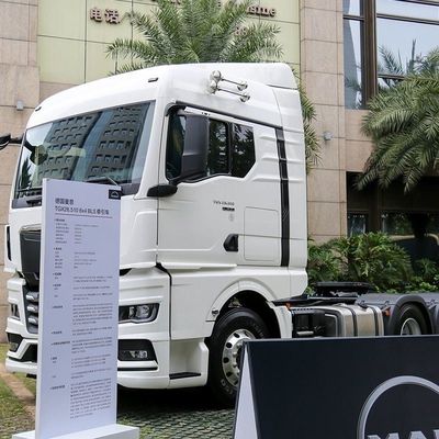 560HP 重用6×4 トラクター 座席のカスタマイズと運送コスト