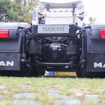 560HP 重用6×4 トラクター 座席のカスタマイズと運送コスト