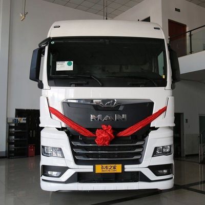 6×4ユーロ5 510HP貨物輸送用重用トラクター Tgxシリーズ自動