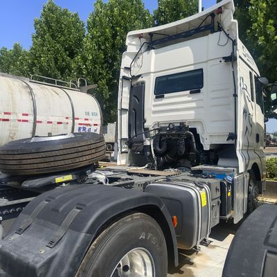 カスタマイズされたShandekaディーゼル トラクター トラック 重荷輸送の輸送コスト