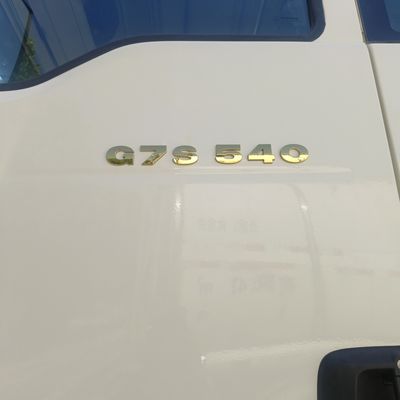 カスタマイズされたShandekaディーゼル トラクター トラック 重荷輸送の輸送コスト
