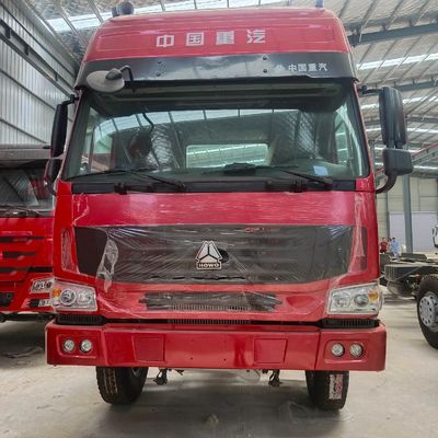 Sinotruk ダンプトラック 高い容量貨物箱 要求の高い仕事のための耐久性構造
