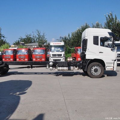 ドンフェン商用車 180HP 4X2 9.6m ボックストラック 重荷や長距離用