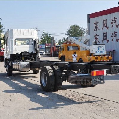 ドンフェン商用車 180HP 4X2 9.6m ボックストラック 重荷や長距離用