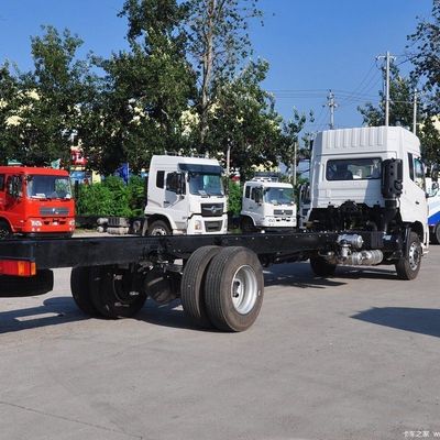 ドンフェン商用車 180HP 4X2 9.6m ボックストラック 重荷や長距離用