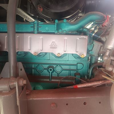 シノトルク・シャシ・トラックベース 強化動力補助方向付けと351-450hpのエンジン