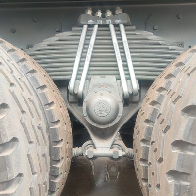 大容量ディーゼル 371HP6 * 4 HOWO 30 トン マニュアルダンプトラック 輸送車両