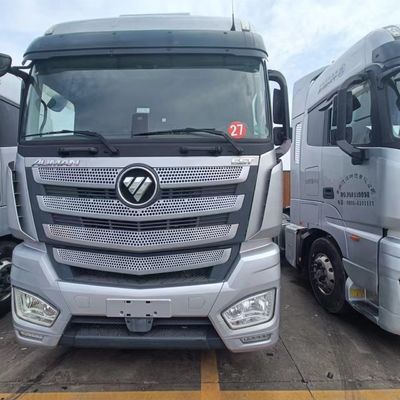 重荷トラック用の 400HP トラクターとエアサスペンションシートの力を体験してください
