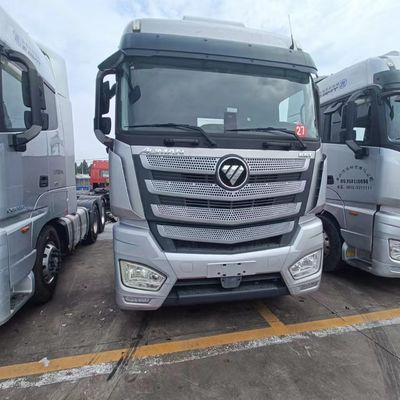 400HP エンジン Euro 5 ヘビー デューチ ダンプ トラック 運転席と設計