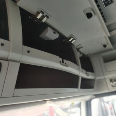タイヤ認証 ECE シノトラック 400HP エンジン 空気懸垂 ドライバーシート 半トレーラー部品