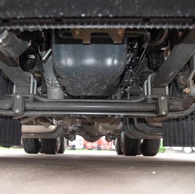 運転席の空気懸垂と 6.8x2.5x3.8mの寸法を持つ重荷トレーラートラック