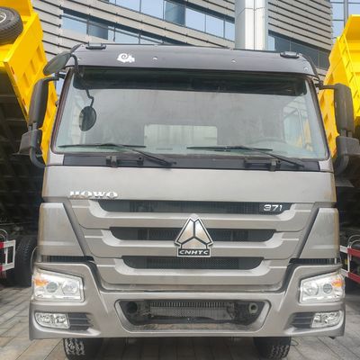 ディーゼル重用トラック HOWO371HP 10輪30トンのロードカーまたはRhd 手動ダンプトラック 輸送車両