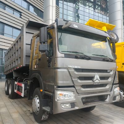 ディーゼル重用トラック HOWO371HP 10輪30トンのロードカーまたはRhd 手動ダンプトラック 輸送車両