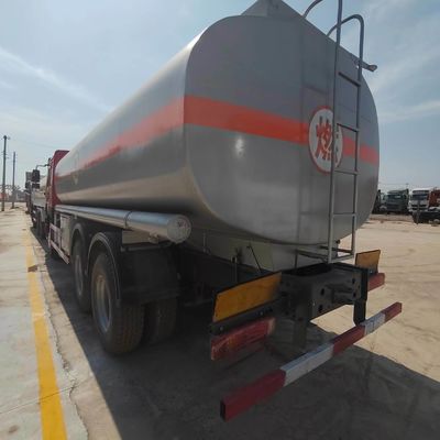シノトルク HOWO 6X4 336HP 15cbm 真空タンカー トラック 下水道トラック モデル Zz1257n4641W 1