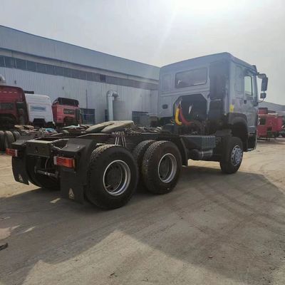 400L 燃料タンク シノトラック トラクター トラック 重荷を効率的に牽引するためのHOWO