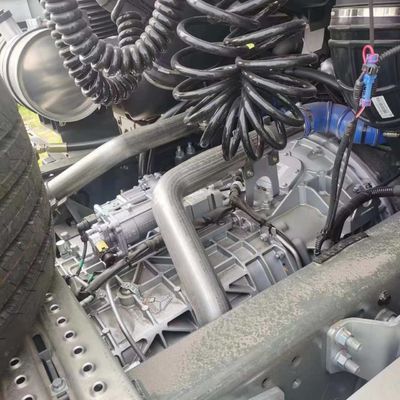 ドライバーシート 空気懸垂 シート 半トレーラー牽引用重用CNGトラクター