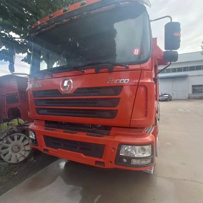 21-30t 負荷容量 輪胎と水力ステアリングシステム付きの中古貨物トラック