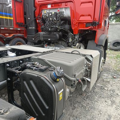 400L燃料タンク カーボンステール ZZ4257N3247E1H ディーゼル重用トラック 半トレーラーを牽引する