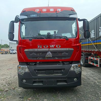 6880.000kg 重荷ディーゼル トラクター トラック 空気懸垂座席と1000Lの燃料タンク