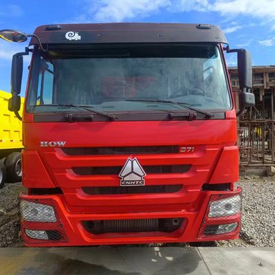 シノトルク重用ダンプトラック 30t 荷重容量とタイヤ 6×4 駆動車