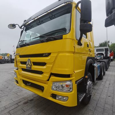 経済的なトラック トラクター HOWO 371HOWO 1000Lの燃料タンクを持つディーゼルトラクター ZZ4257N3247E1H