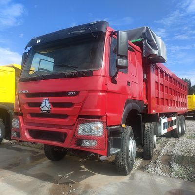 中古鉱山設備 シノトラック 40トンの積載容量を持つティッパートラック
