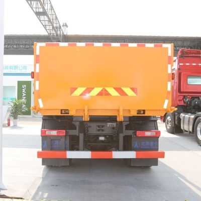 シノトラック 8X4 トラック 320馬力 ハイドロリックステアリングタイヤとシノトラック・シャシー