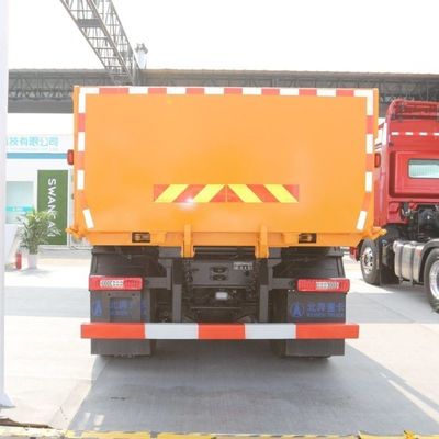シノトラック 8X4 トラック 320馬力 ハイドロリックステアリングタイヤとシノトラック・シャシー