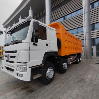 6X4 Sinotruk HOWO N7 ディーゼルエンジンの容量&gt;8Lと水力貨物箱