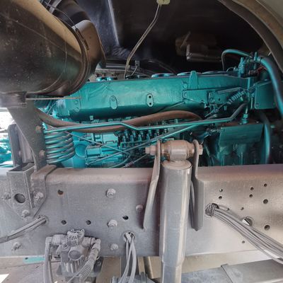 ZZ4257N3247E1H ガソリントラクターヘッド 販売 座席と 1000Lの燃料タンク