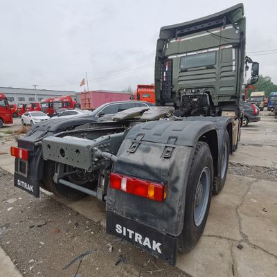 480HP エンジン 600L ガソリンタンク トラック 空気懸垂座席と高負荷容量