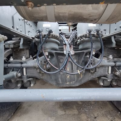 600Lの燃料タンクと空気懸垂シートを持つ重荷ダンプトラック